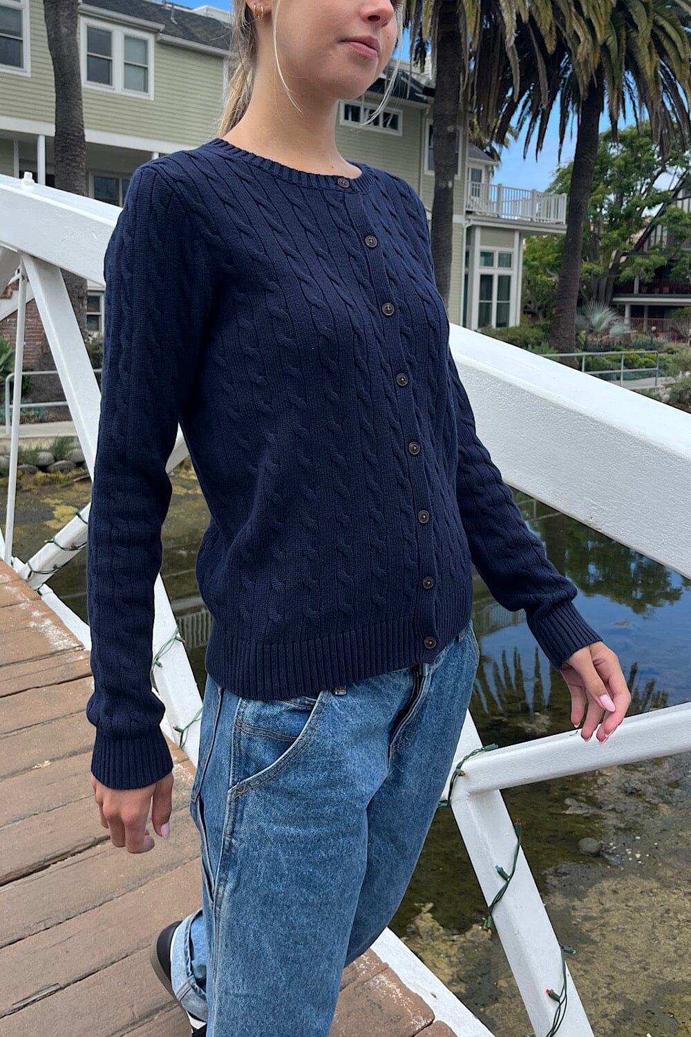 Amalie Cable Knit Cardigan - Image 4