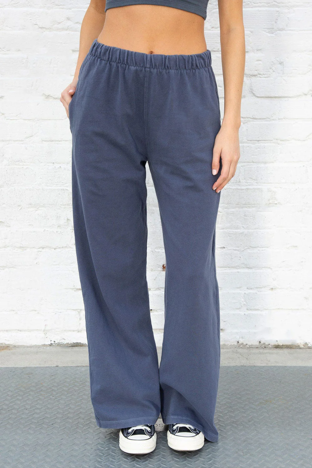 Anastasia Sweatpants - Image 12