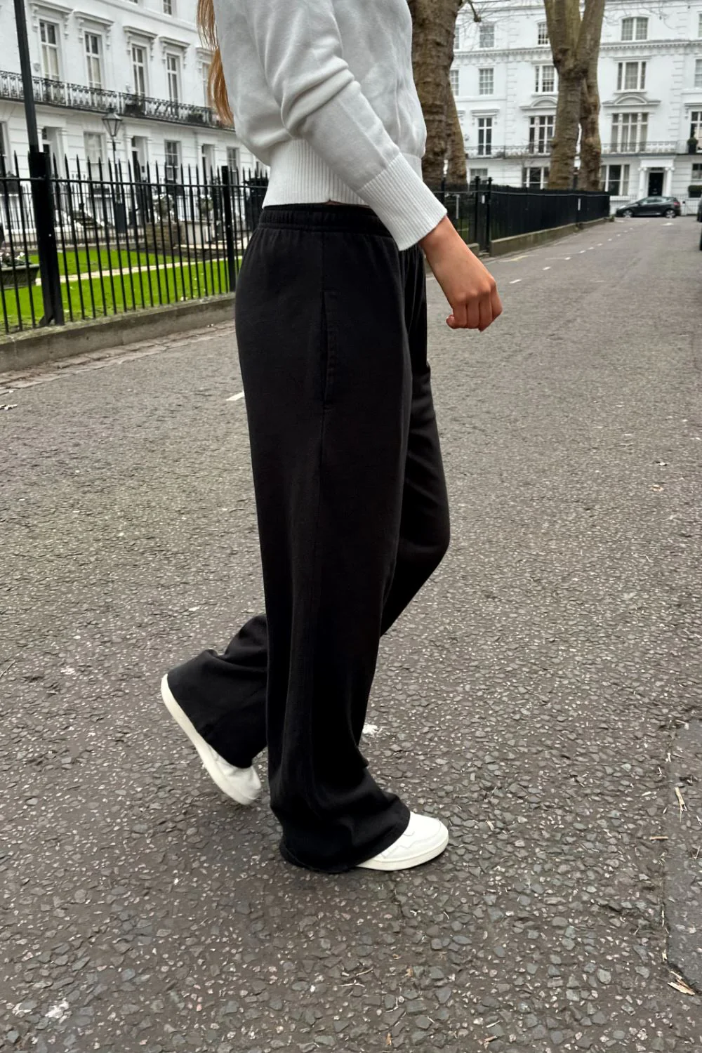 Anastasia Sweatpants - Image 17