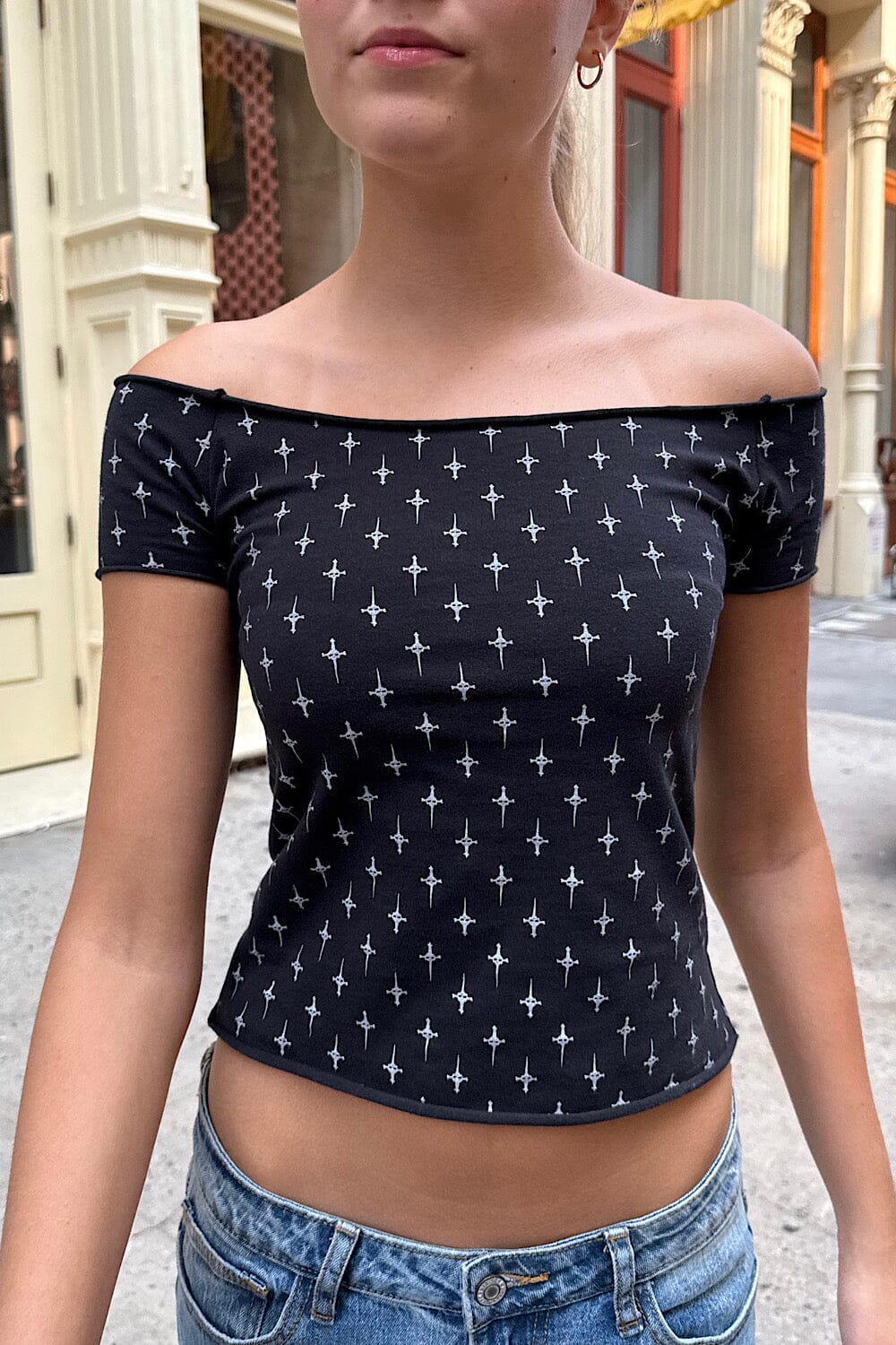 Bonnie Dagger Top - Image 3